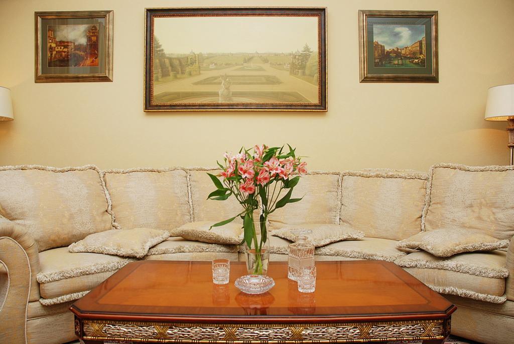 Premium Rent In Kiev Centre - Kiev Apartamento Exterior foto